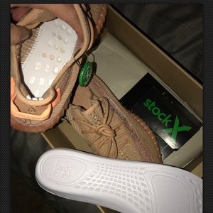 yeezy true form Men s Fashion Carousell Singapore